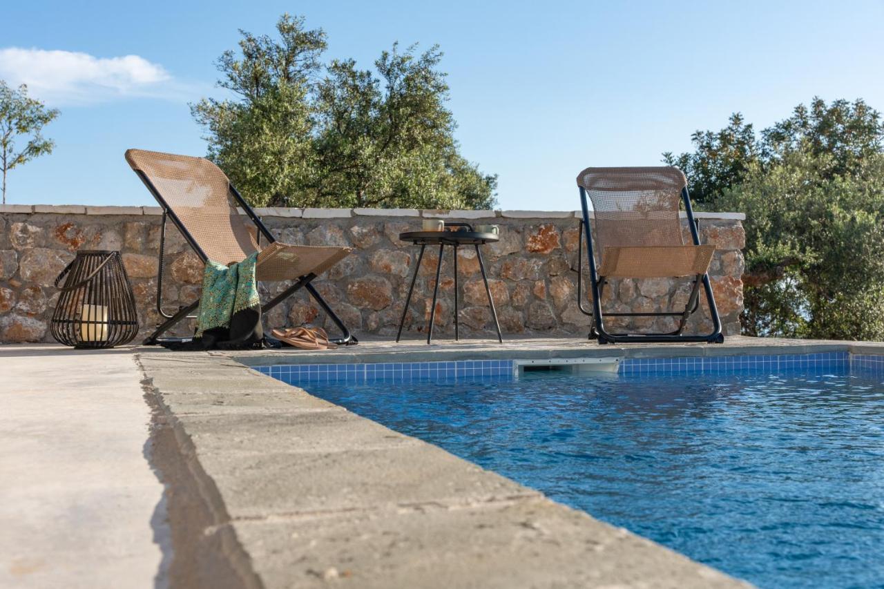 Casatino Villas Kalianeika Exterior foto